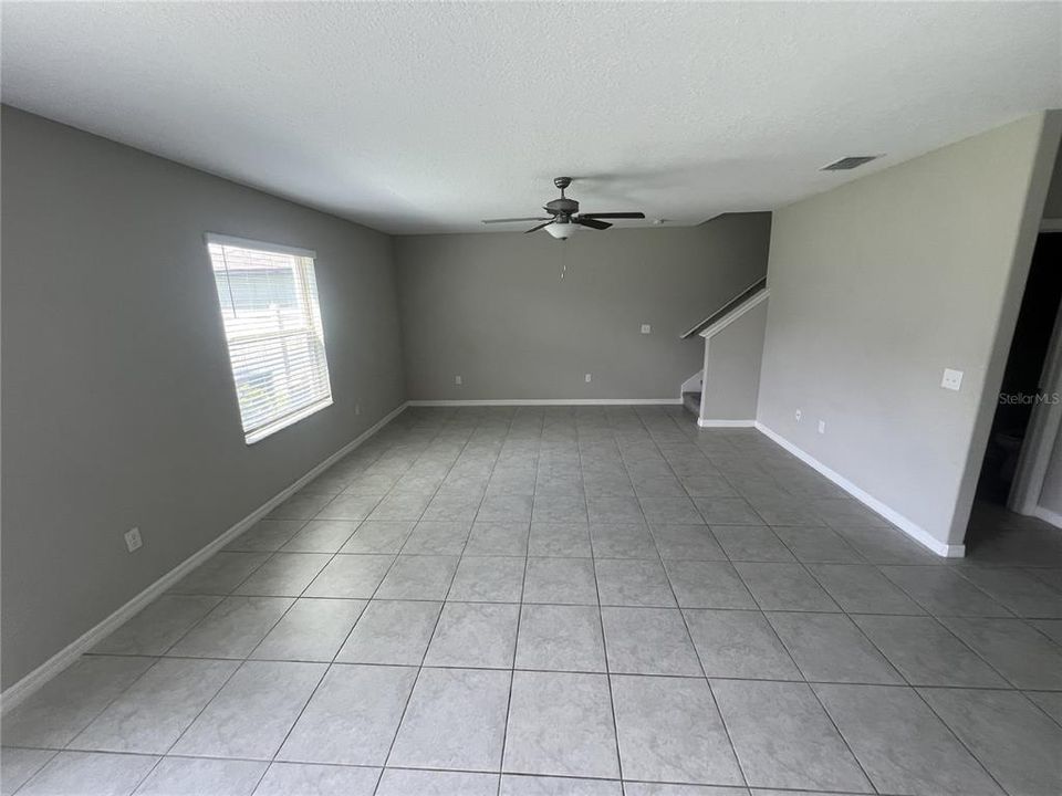 For Rent: $2,699 (4 beds, 2 baths, 2635 Square Feet)