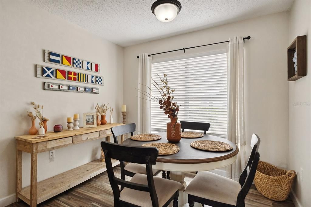 For Sale: $449,000 (3 beds, 2 baths, 1342 Square Feet)