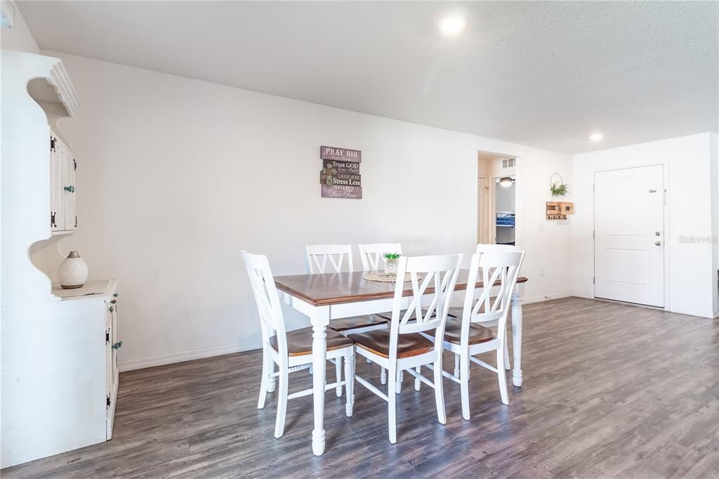 For Sale: $339,000 (3 beds, 2 baths, 1490 Square Feet)