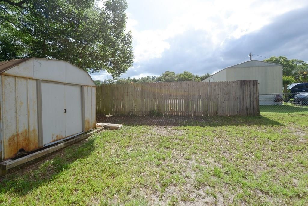 For Sale: $167,000 (3 beds, 2 baths, 960 Square Feet)