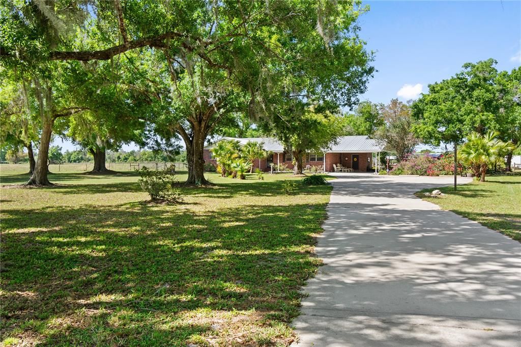 Active With Contract: $385,000 (4 beds, 2 baths, 1854 Square Feet)