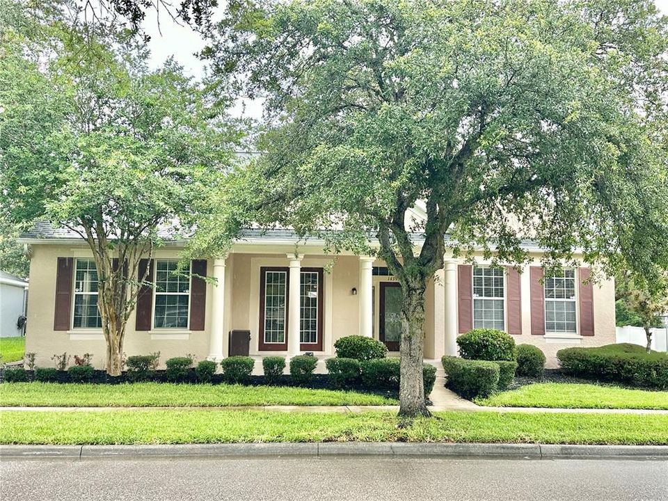 Recently Rented: $2,995 (4 beds, 3 baths, 2572 Square Feet)