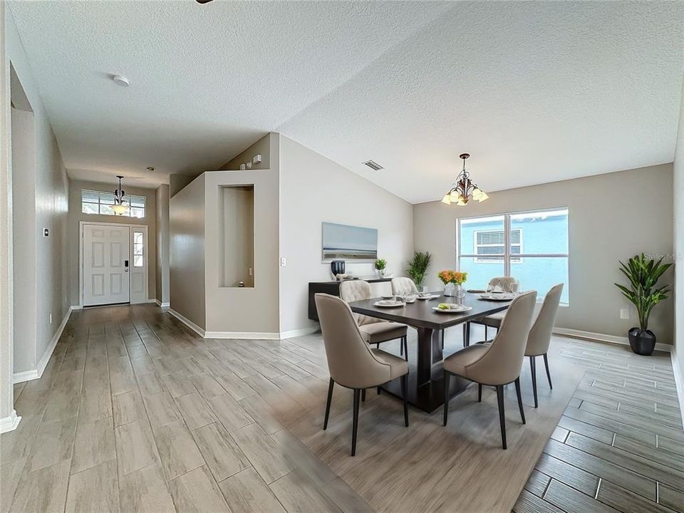 Dining Room & Foyer