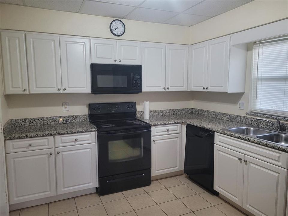 For Rent: $1,650 (2 beds, 2 baths, 1186 Square Feet)