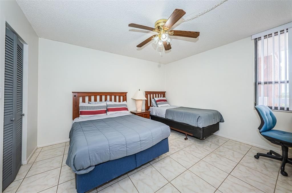 For Rent: $3,400 (2 beds, 2 baths, 1165 Square Feet)
