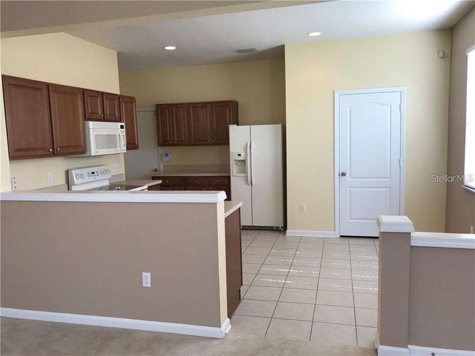 For Sale: $290,000 (3 beds, 2 baths, 1790 Square Feet)