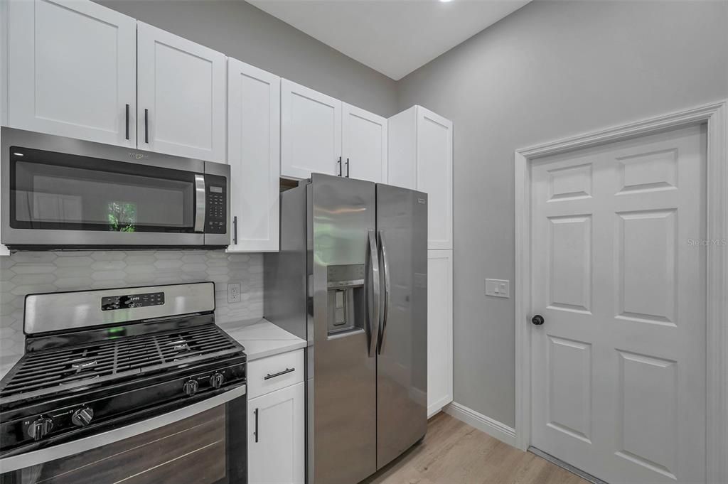 For Sale: $539,900 (3 beds, 2 baths, 1644 Square Feet)