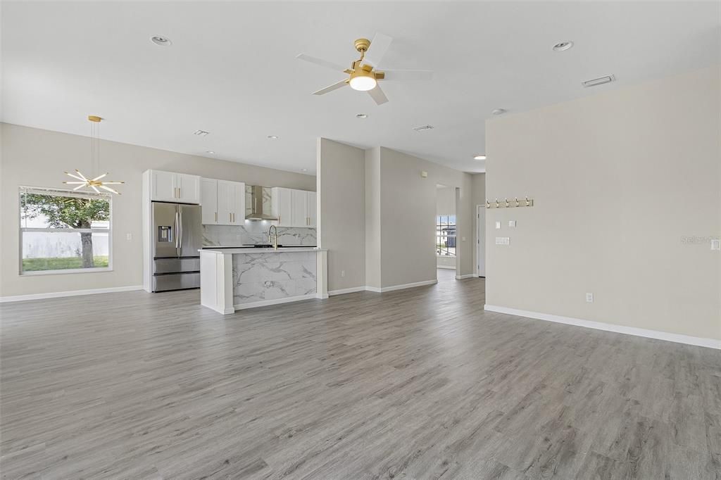 Active With Contract: $569,000 (4 beds, 2 baths, 2450 Square Feet)