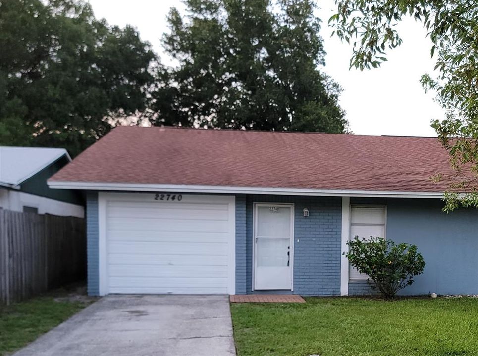 For Rent: $1,845 (3 beds, 2 baths, 1041 Square Feet)