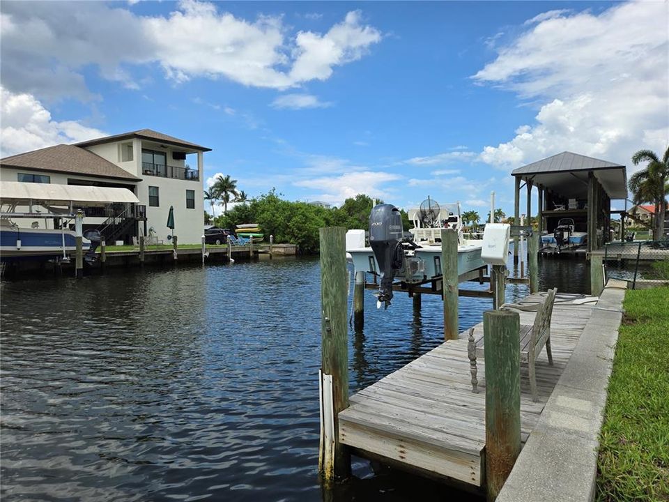 For Sale: $725,000 (2 beds, 2 baths, 2010 Square Feet)