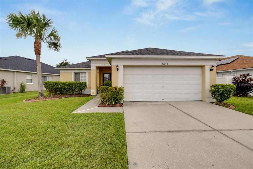 Recently Sold: $349,999 (4 beds, 2 baths, 1454 Square Feet)