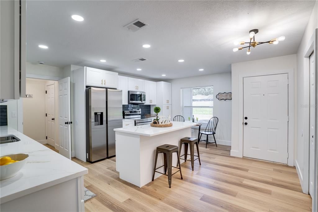 Active With Contract: $479,000 (3 beds, 2 baths, 1561 Square Feet)