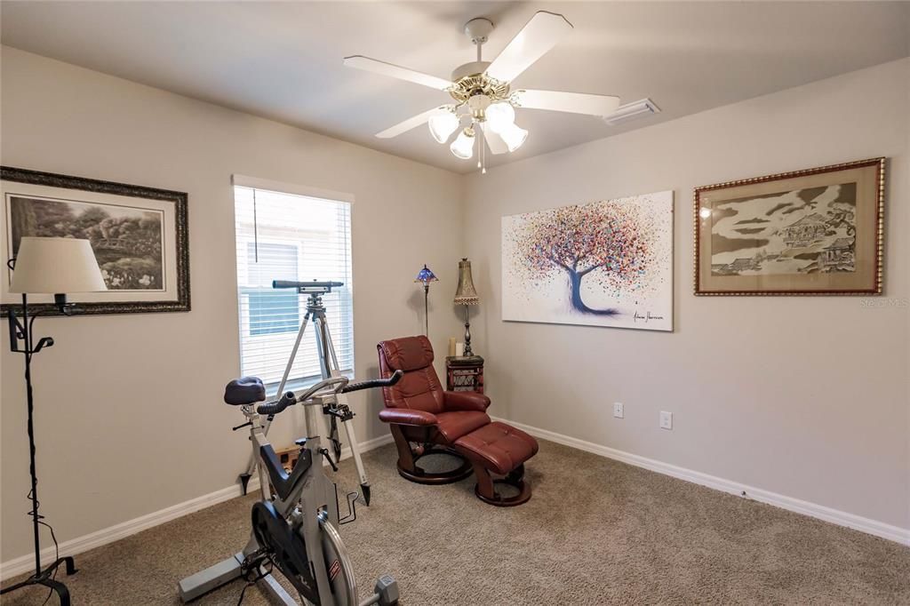 For Sale: $374,500 (4 beds, 2 baths, 1828 Square Feet)