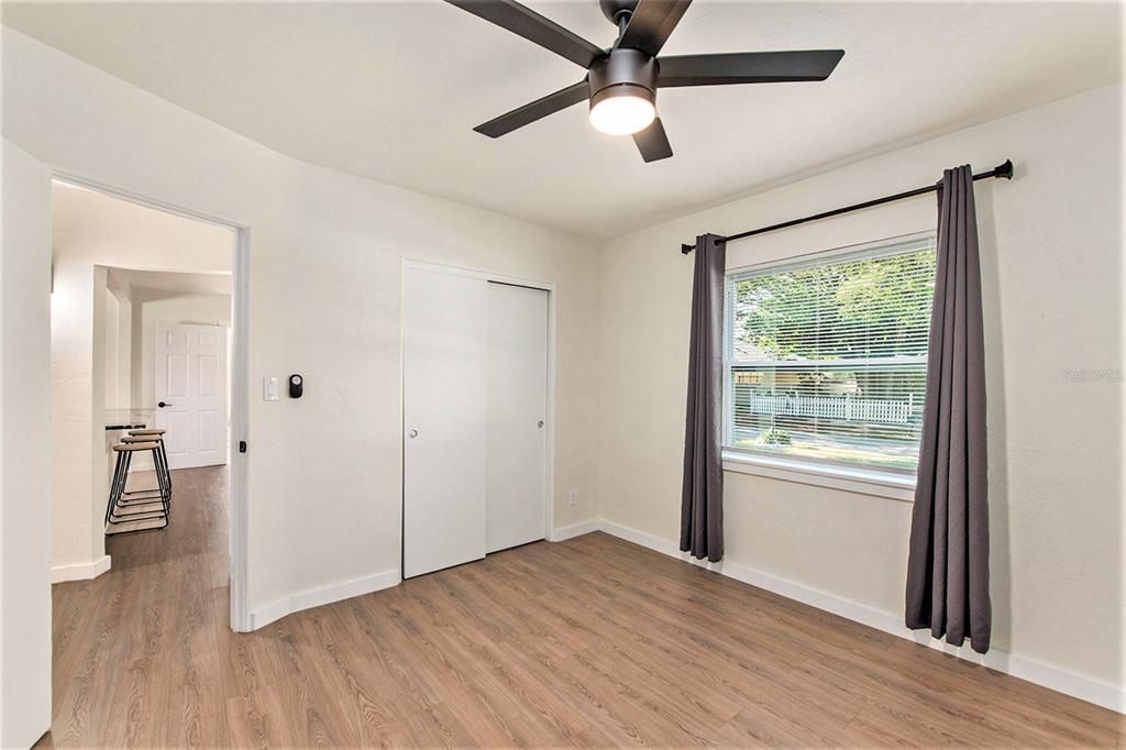 For Sale: $359,000 (3 beds, 1 baths, 1008 Square Feet)