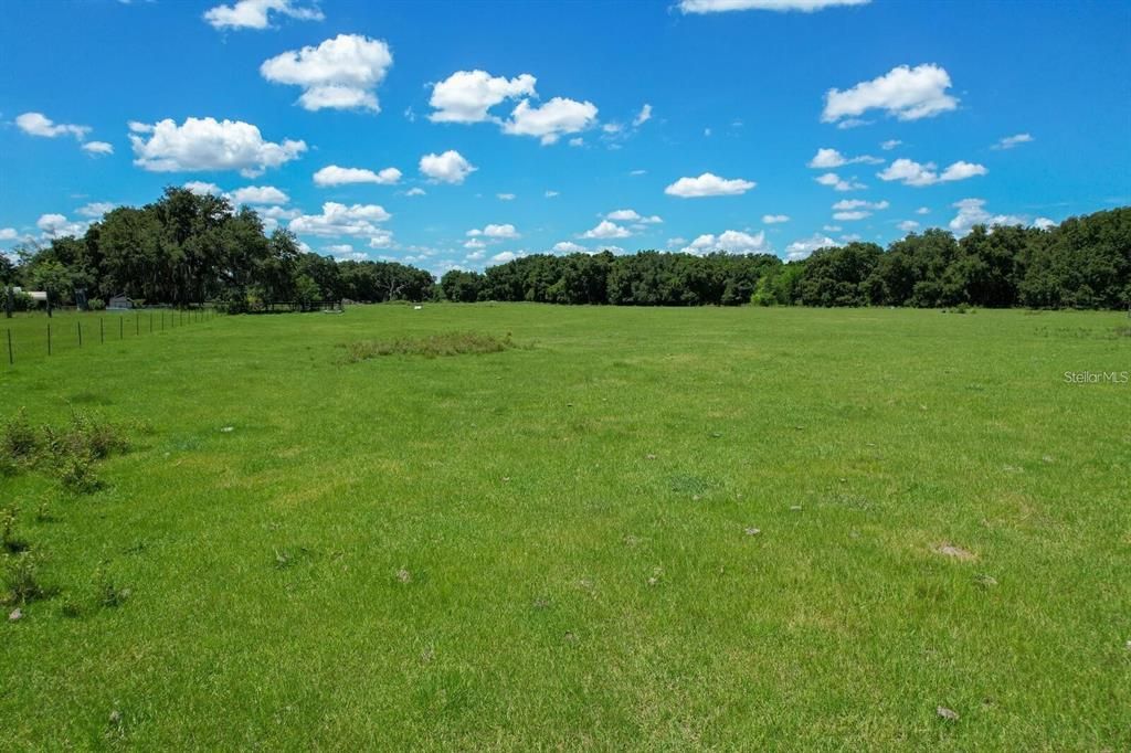 For Sale: $1,400,000 (21.24 acres)