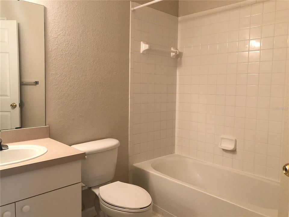 For Rent: $1,599 (2 beds, 2 baths, 1036 Square Feet)