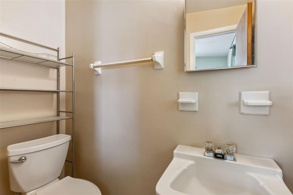 For Sale: $279,900 (3 beds, 1 baths, 1445 Square Feet)