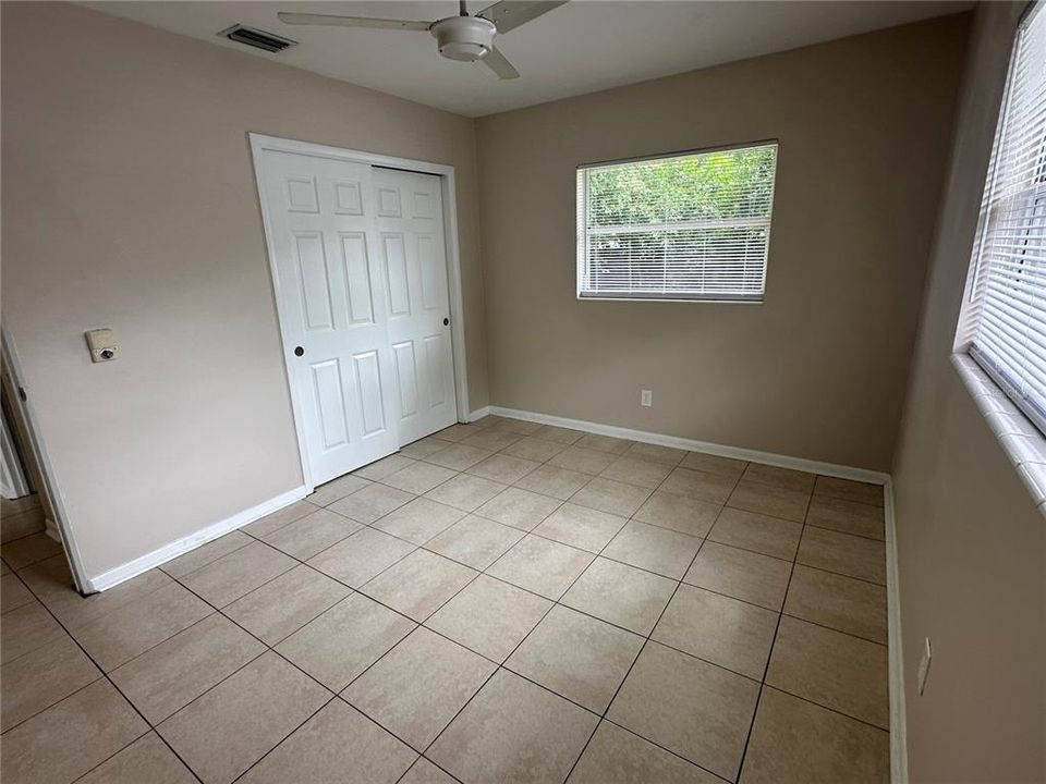 For Sale: $369,900 (2 beds, 1 baths, 1100 Square Feet)