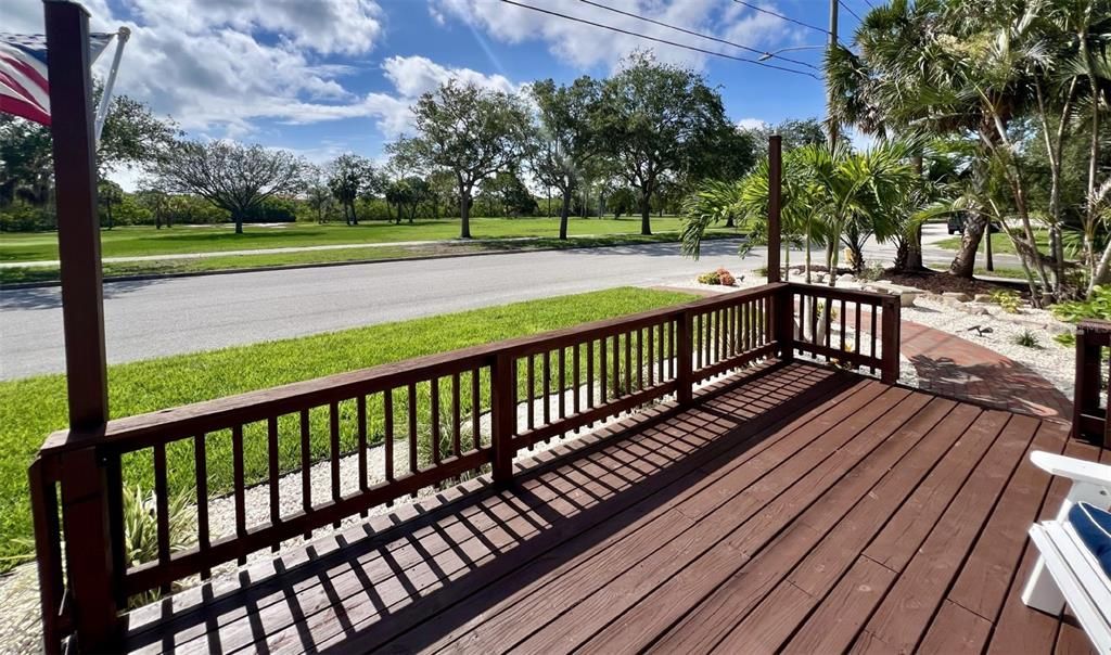 For Sale: $449,000 (3 beds, 2 baths, 1104 Square Feet)