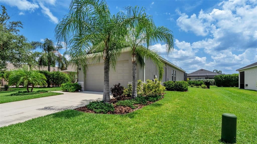 Active With Contract: $515,000 (3 beds, 2 baths, 1524 Square Feet)