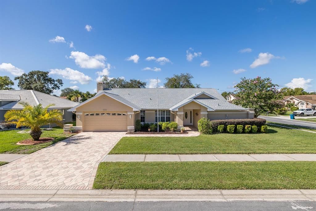 For Sale: $379,900 (3 beds, 2 baths, 1990 Square Feet)