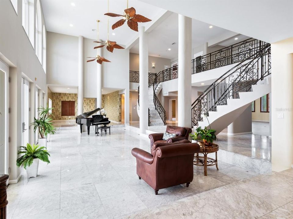 For Sale: $6,995,000 (4 beds, 4 baths, 6693 Square Feet)