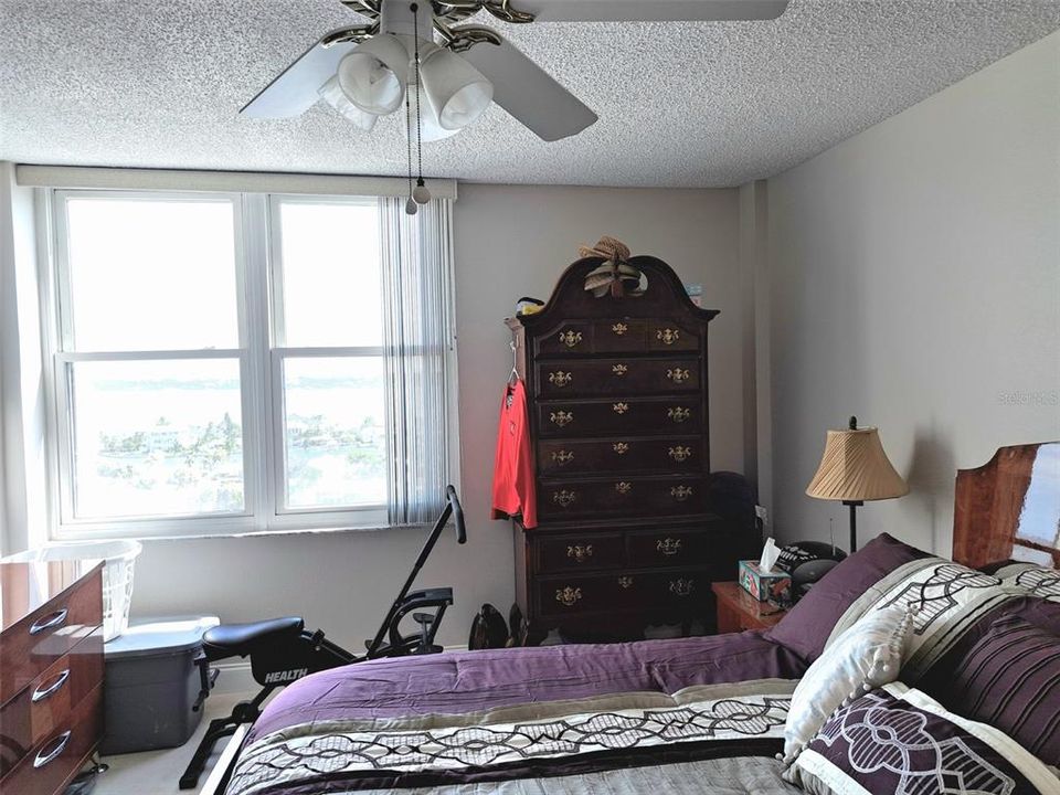 For Rent: $3,300 (2 beds, 2 baths, 1300 Square Feet)