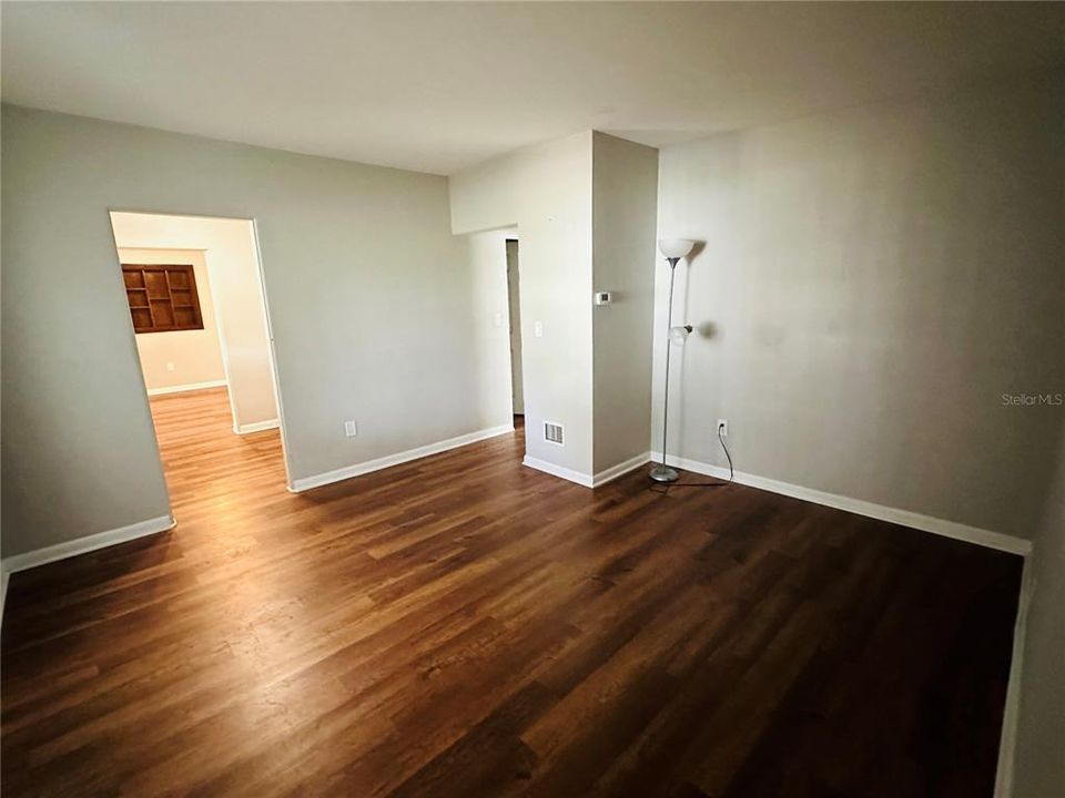 For Sale: $339,990 (3 beds, 2 baths, 1553 Square Feet)