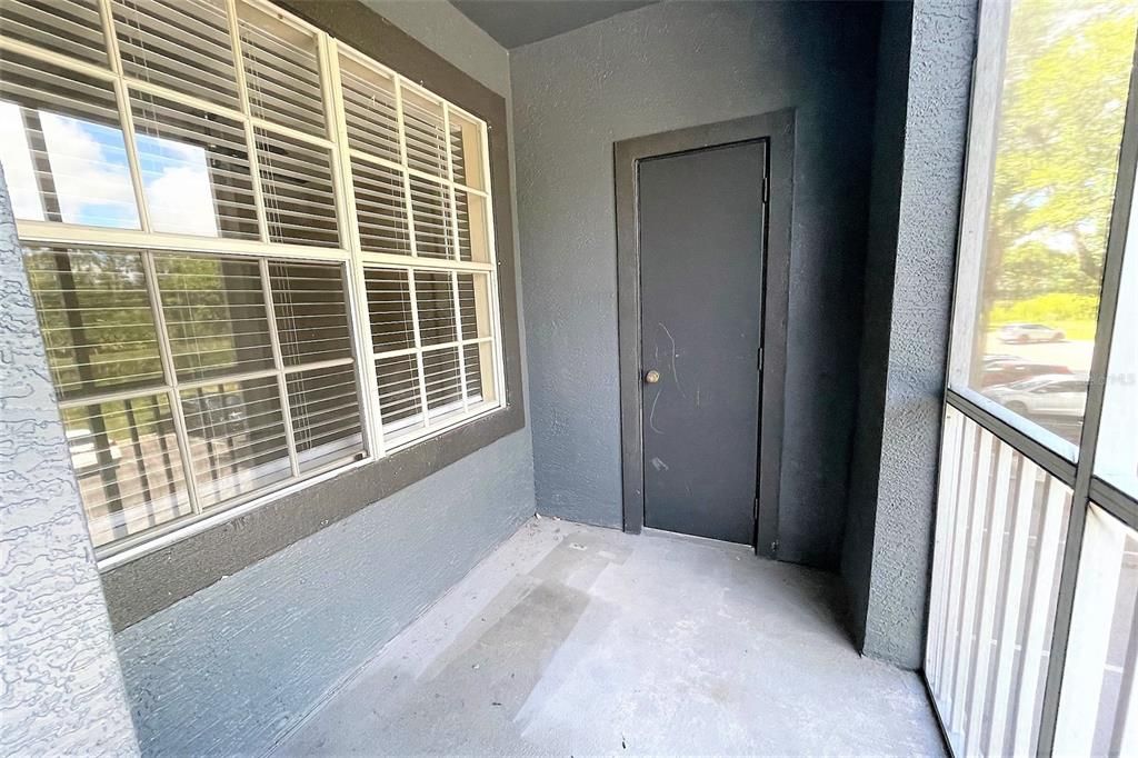 For Rent: $1,600 (1 beds, 1 baths, 866 Square Feet)