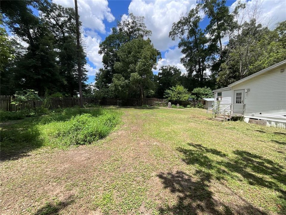 For Sale: $230,000 (3 beds, 2 baths, 1894 Square Feet)