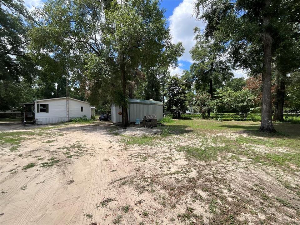 For Sale: $230,000 (3 beds, 2 baths, 1894 Square Feet)