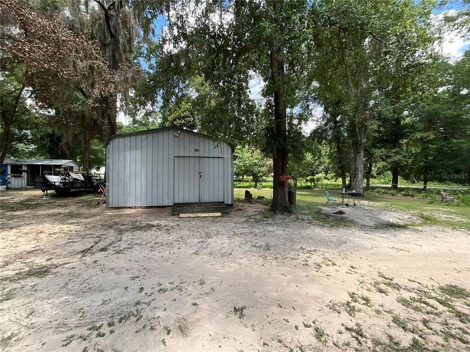 For Sale: $230,000 (3 beds, 2 baths, 1894 Square Feet)