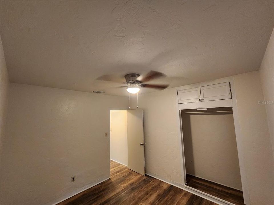 For Rent: $1,000 (2 beds, 1 baths, 750 Square Feet)