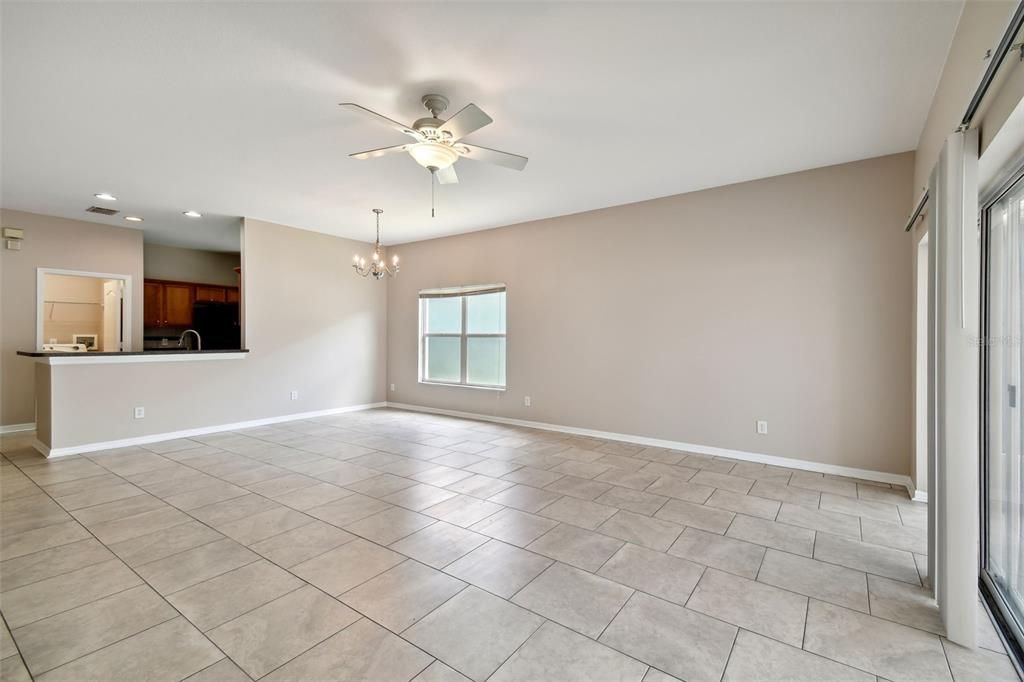 For Rent: $2,650 (3 beds, 2 baths, 1576 Square Feet)