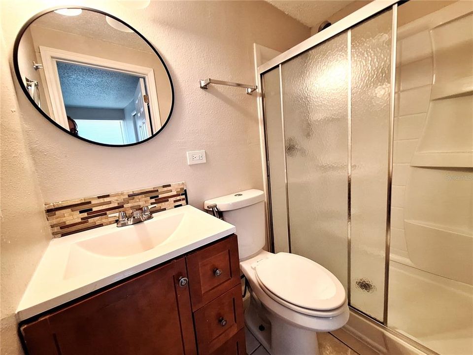 For Rent: $2,800 (3 beds, 2 baths, 1304 Square Feet)