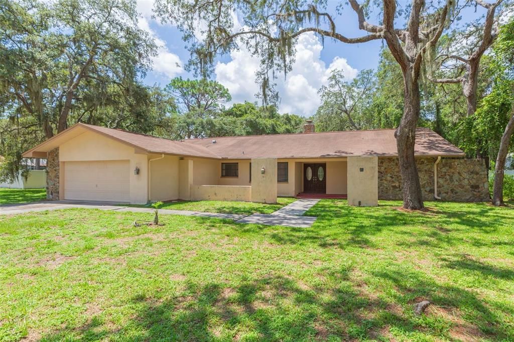 Recently Sold: $560,000 (3 beds, 3 baths, 2958 Square Feet)