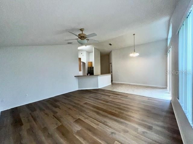 For Rent: $2,598 (3 beds, 2 baths, 1894 Square Feet)