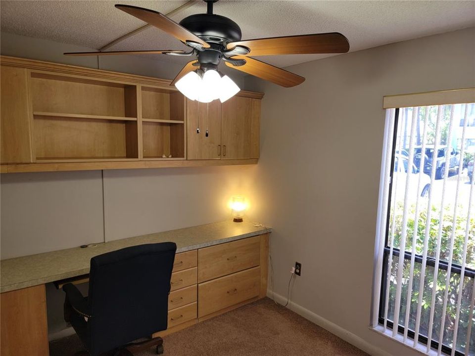 For Rent: $2,500 (2 beds, 2 baths, 1040 Square Feet)