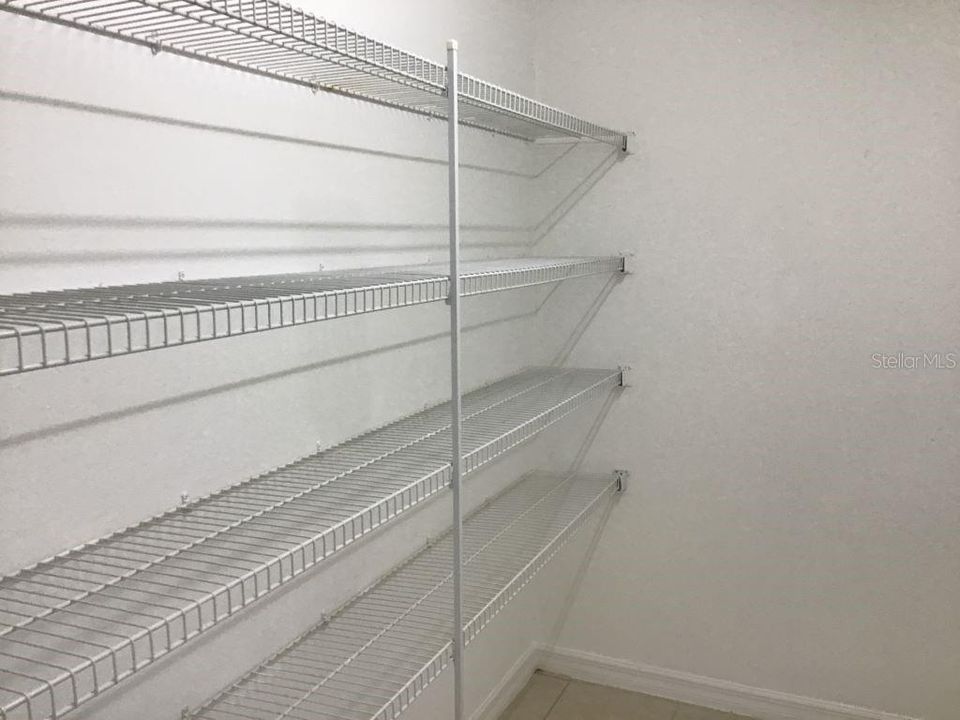 En Renta: $2,949 (6 camas, 2 baños, 2996 Pies cuadrados)