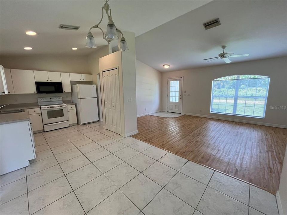 Living Room/Kitchen