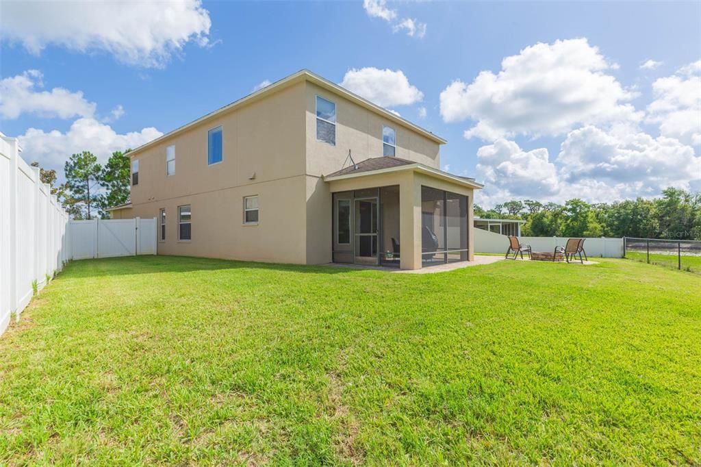 For Sale: $425,000 (3 beds, 2 baths, 2491 Square Feet)