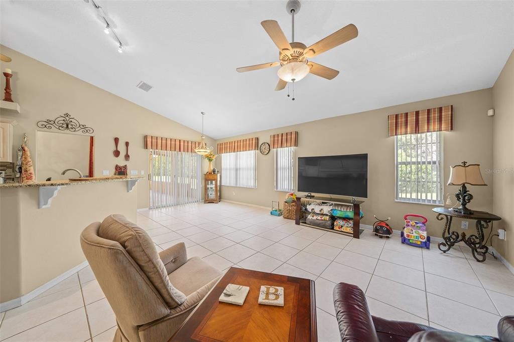 For Sale: $379,900 (4 beds, 2 baths, 2297 Square Feet)