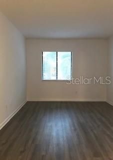 For Rent: $1,300 (2 beds, 1 baths, 1027 Square Feet)