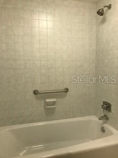 For Rent: $1,300 (2 beds, 1 baths, 1027 Square Feet)