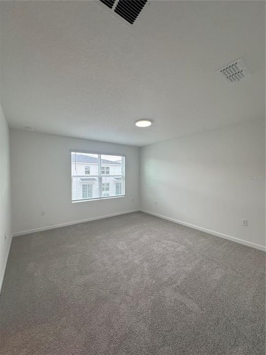 For Rent: $2,250 (3 beds, 2 baths, 1556 Square Feet)