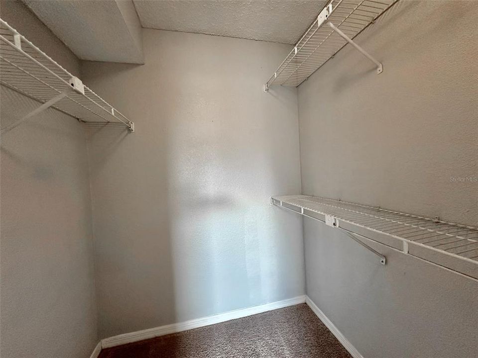 For Rent: $1,625 (2 beds, 2 baths, 988 Square Feet)