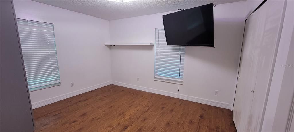 For Rent: $2,600 (3 beds, 2 baths, 1730 Square Feet)