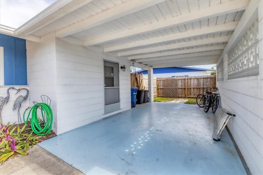For Sale: $338,000 (2 beds, 2 baths, 1400 Square Feet)