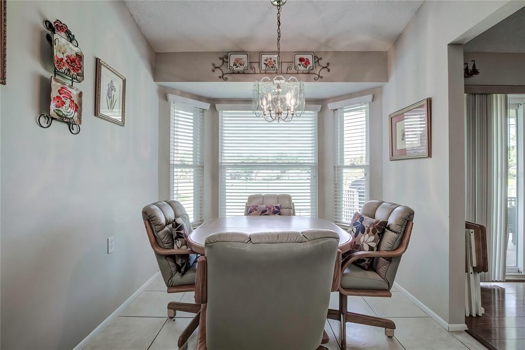 For Sale: $374,900 (2 beds, 2 baths, 1835 Square Feet)