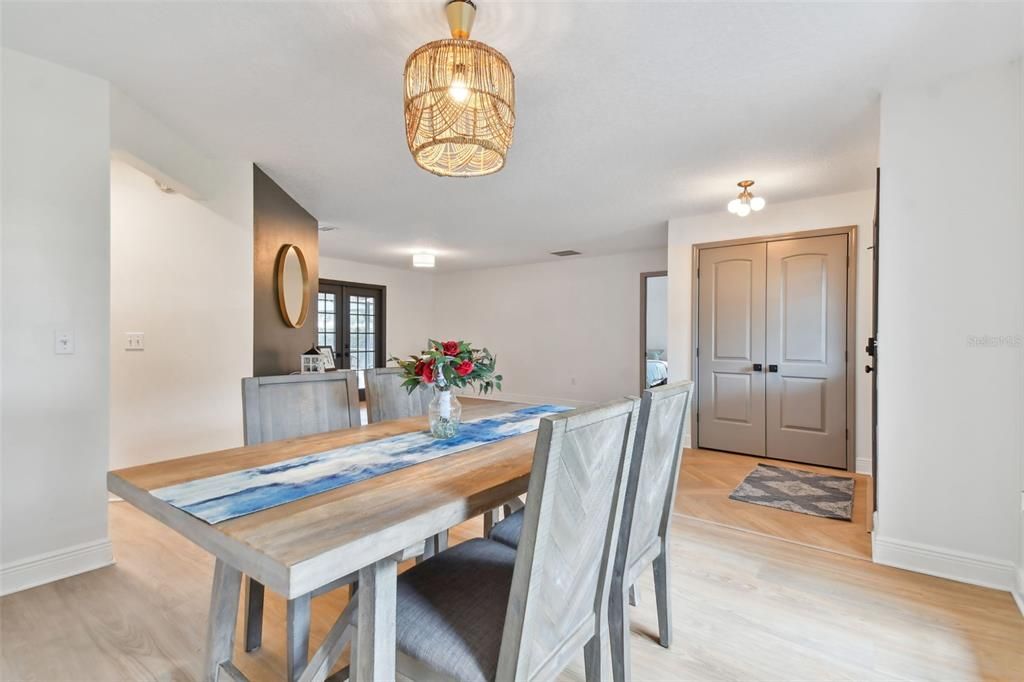 Active With Contract: $479,000 (3 beds, 2 baths, 2015 Square Feet)